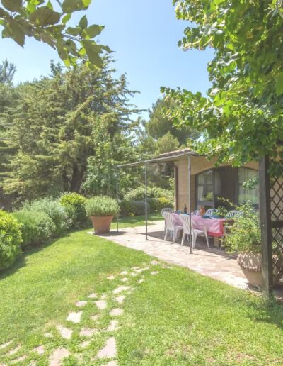 sunflower villa con giardino in affitto a Capalbio Toscana